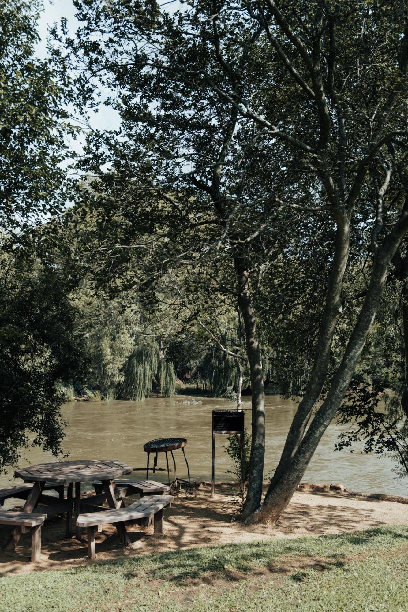 Breathe River Retreat Parys Εξωτερικό φωτογραφία